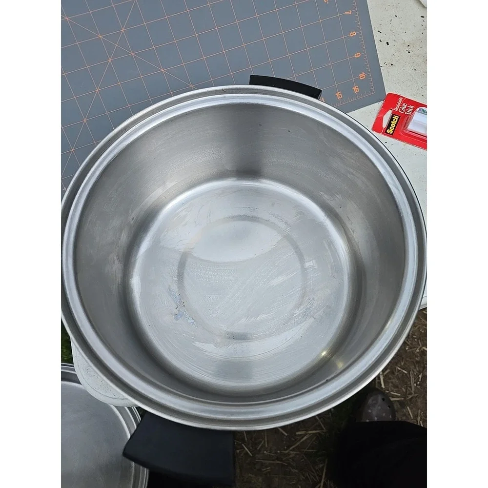 Duncan Hines Regal Ware 6 Quart 18-8 Stockpot Stainless Steel 3 Ply W/ Lid Used